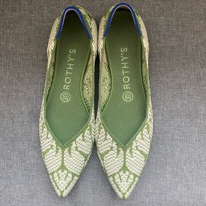 Green + White Patterned Rothy’s Size 8